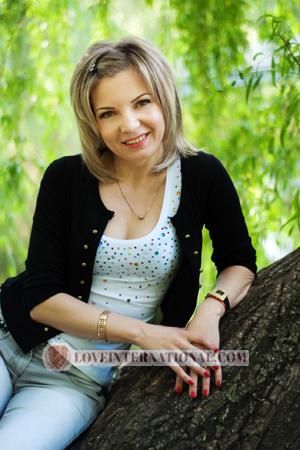 157083 - Elena Age: 45 - Ukraine