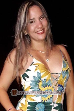 178805 - Lorena Age: 29 - Colombia