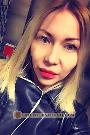 179566 - Liana Age: 31 - Russia