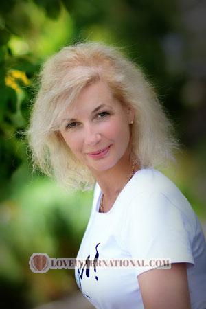 182052 - Valeriya Age: 55 - Ukraine