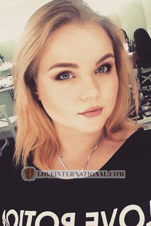 186982 - Anastasia Age: 23 - Ukraine