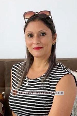 208597 - Lucila Age: 45 - Costa Rica