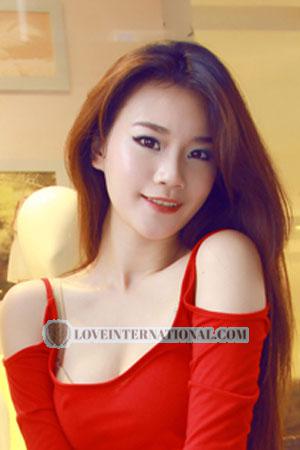 208655 - Doris Age: 29 - China