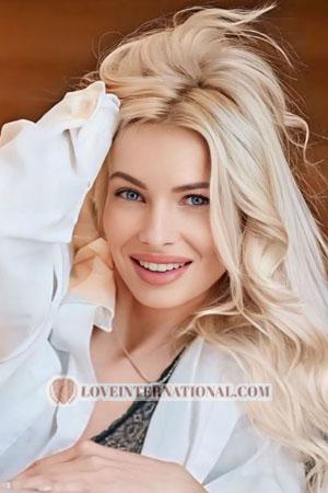 219871 - Ilona Age: 38 - Ukraine