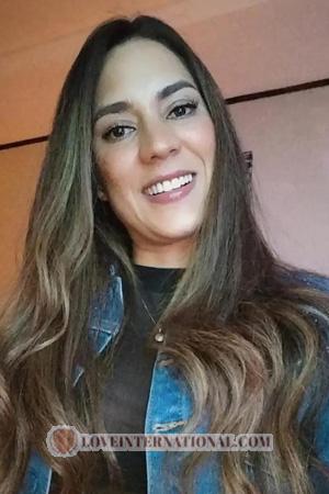 223221 - Maria Fernanda Age: 31 - Costa Rica