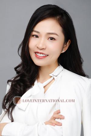 224924 - Amelia Age: 36 - China