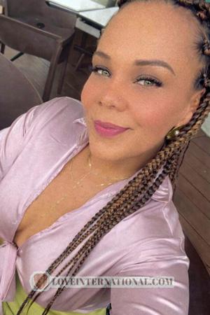 228383 - Stephanie Age: 39 - Costa Rica